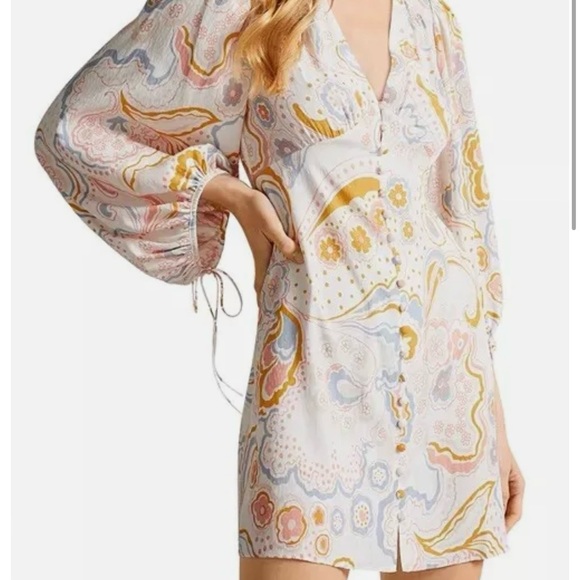 TED BAKER London Thelia Exaggerated Sleeve
Mini Dress. - Picture 1 of 6